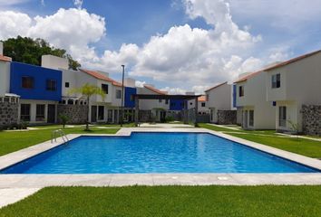 Casa en condominio en  Calle Cleriguita, El Palmar, Emiliano Zapata, Morelos, 62766, Mex