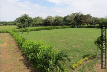 Lote de Terreno en  El Garcero, Yopal