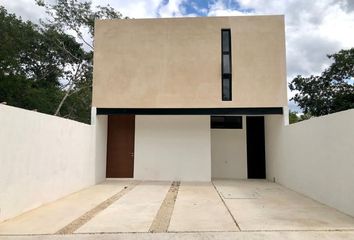 Casa en  Calle 15, Temozón, Yucatán, 97740, Mex