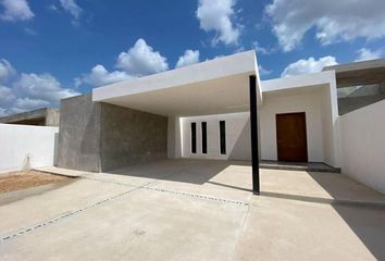 Casa en  Calle 18 65, Dzitya, Mérida, Yucatán, 97302, Mex