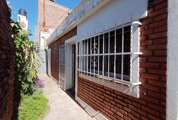 Casa en  Azcuénaga, Rosario