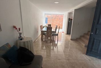 Casa en  Urb. Las Américas, Palmira