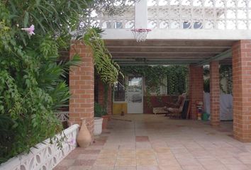 Chalet en  Oliva, Valencia/valència Provincia