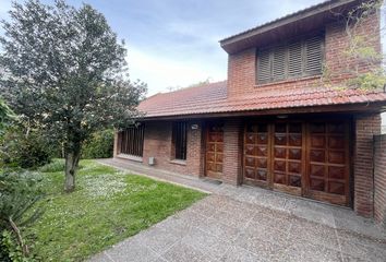 Casa en  Santa Paula, General Pueyrredón