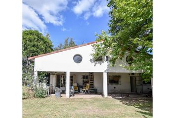 Casa en  La Plata, Partido De La Plata