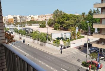 Apartamento en  Distrito 2 - Urbanizaciones - Los Naúfragos, Torrevieja