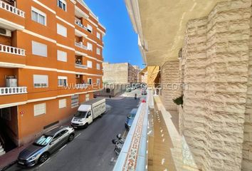 Apartamento en  Distrito 3 - Playas - La Mata, Torrevieja