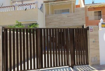 Chalet en  Distrito 3 - Playas - La Mata, Torrevieja