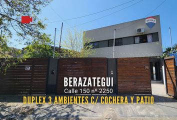 Casa en  Villa España, Partido De Berazategui