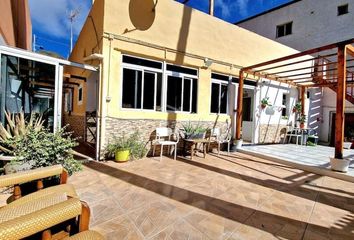 Bungalow en  Santiago Del Teide, St. Cruz De Tenerife