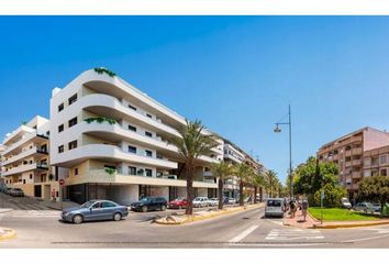 Apartamento en  Distrito 2 - Urbanizaciones - Los Naúfragos, Torrevieja