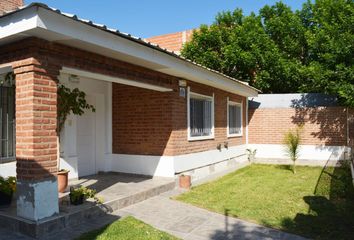 Casa en  General Roca, Río Negro