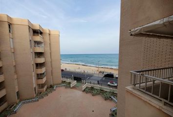 Apartamento en  Distrito 2 - Urbanizaciones - Los Naúfragos, Torrevieja