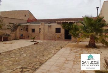 Chalet en  Pinoso, Alicante Provincia