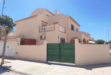 Chalet en  Torre De La Horadada, Alicante Provincia