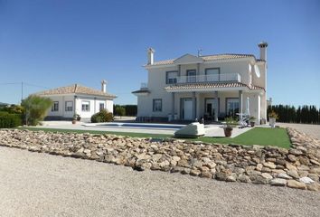 Chalet en  Pinoso, Alicante Provincia