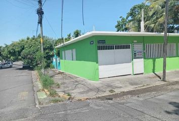 Casa en  Avenida Cultura 722, Miguel Hidalgo Y Costilla, Veracruz, Veracruz De Ignacio De La Llave, 91712, Mex