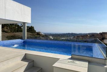 Apartamento en  Distrito 3-nueva Andalucía, Marbella