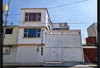 Edificio en  Francisco Murguía El Ranchito, Toluca