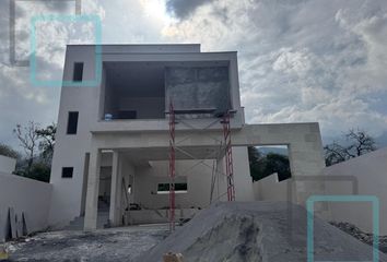 Casa en  Las Cristalinas, Santiago, Nuevo León