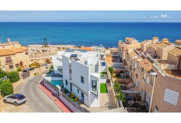 Chalet en  Distrito 3 - Playas - La Mata, Torrevieja