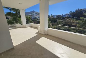 Apartamento en  Distrito 3-nueva Andalucía, Marbella