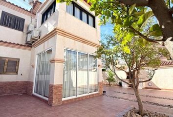 Chalet en  Distrito 3 - Playas - La Mata, Torrevieja