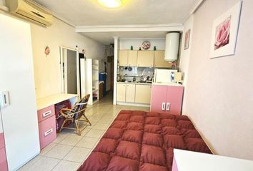 Apartamento en  Distrito 2 - Urbanizaciones - Los Naúfragos, Torrevieja