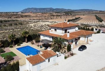 Chalet en  Pinoso, Alicante Provincia