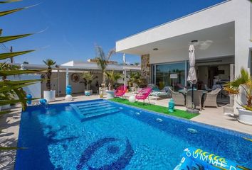 Chalet en  Distrito 1 - Centro - El Chaparral, Torrevieja