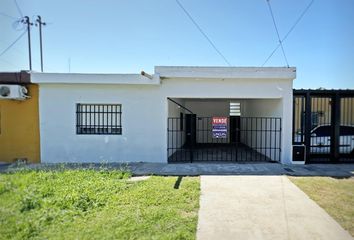 Casa en  San Lorenzo, Santa Fe