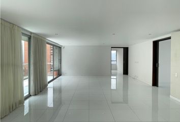 Apartamento en  El Tesoro, Medellín