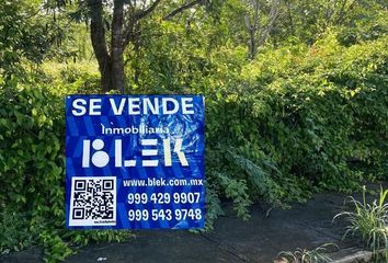 Lote de Terreno en  Calle 18 6, Chablekal, Mérida, Yucatán, 97302, Mex