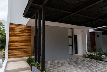 Casa en  Calle Río Grijalva 1-21, Andalucía Primera Etapa, Cancún, Benito Juárez, Quintana Roo, 77535, Mex