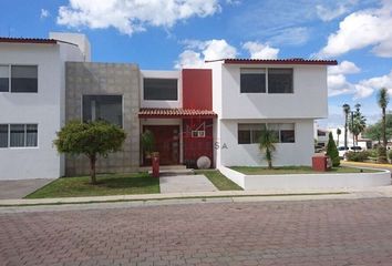 Casa en  Granjas Banthi, San Juan Del Río, Querétaro