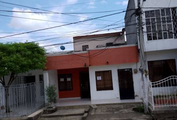 Casa en  Urbanización Lacharme, Montería