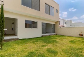 Casa en  Lomas De Ahuatlan, Cuernavaca, Morelos