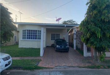 Casa en  Rufina Alfaro, San Miguelito