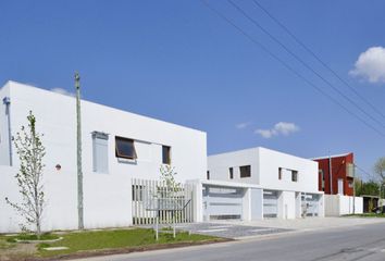 Casa en  Manuel B Gonnet, Partido De La Plata