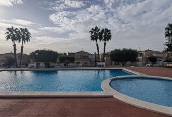 Bungalow en  Distrito 3 - Playas - La Mata, Torrevieja