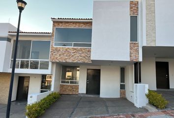 Casa en condominio en  Privada Pedregal De Schoenstatt, Pedregal De Schoenstatt, Condominio San Gabriel, El Pueblito, Corregidora, Querétaro, 76904, Mex