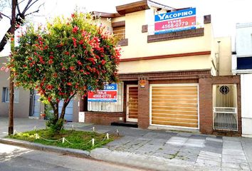 Casa en  Villa Devoto, Capital Federal