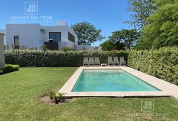 Casa en  Cumbres Del Golf, Villa Allende