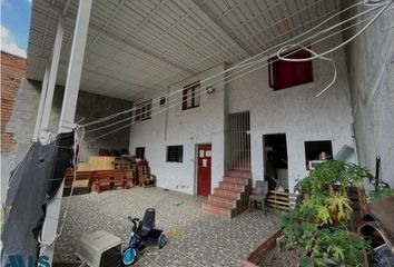 Casa en  La Ámerica, Medellín