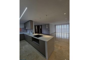 Apartamento en  Altos Del Poblado, Medellín