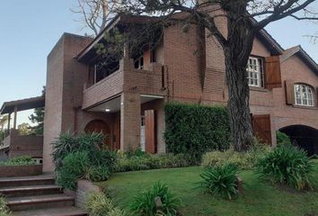 Casa en  La Herradura, Pinamar