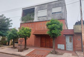 Casa en  Villa Sarmiento, Partido De Morón