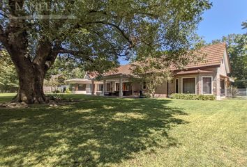 Casa en  Fisherton, Rosario