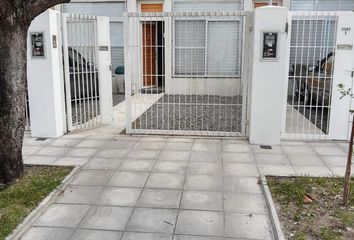 Departamento en  Castelar, Partido De Morón