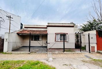 Casa en  Lomas De Zamora, Partido De Lomas De Zamora